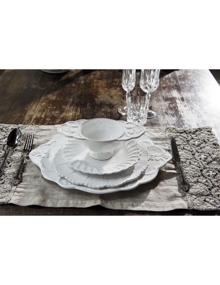Linea Italica – Ovenschaal met bloemen en dots reliëf , wit (afbeelding 3)